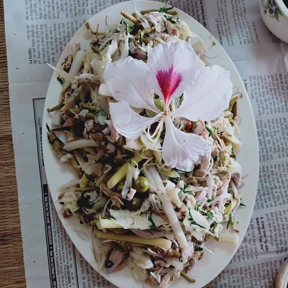 Lại thêm loại hoa đặc sản của Tây Bắc xuống phố Hà Nội, giá 150k/kg được nhiều người lùng mua về ăn-6