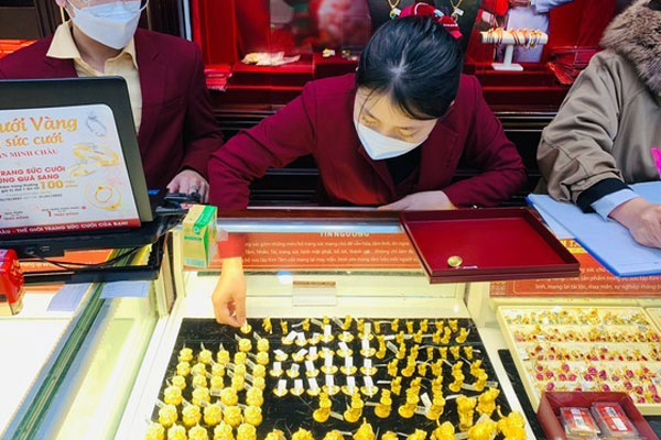 Bất ngờ sập hố, giá vàng giảm hơn 1 triệu đồng/lượng-1