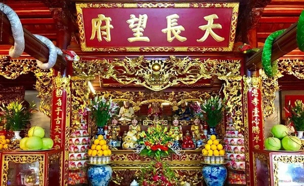 Understanding more about Thuong Bong Lai Co Linh Tu - where the giant albino python just appeared: Who is Co Doi Thuong Ngan?  What does the white snake mean in Mother Goddess worship?-3