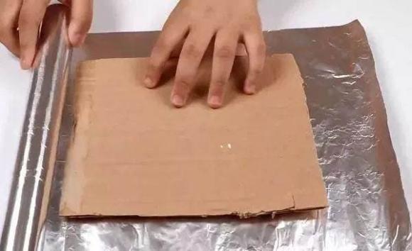 Tín hiệu Wifi ở nhà kém? Chỉ cần đặt một tờ giấy lên đó và hướng dẫn bạn cách tăng tốc độ Internet lên gấp 5 lần, đơn giản và nhanh chóng!-2