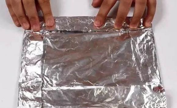 Tín hiệu Wifi ở nhà kém? Chỉ cần đặt một tờ giấy lên đó và hướng dẫn bạn cách tăng tốc độ Internet lên gấp 5 lần, đơn giản và nhanh chóng!-3