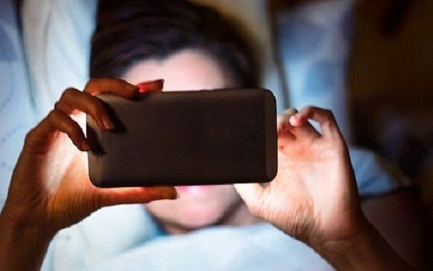 Đằng sau những học sinh cấp 2 lén xem phim sex, bị phát hiện và tâm sự khó nói: Làm sao để nói chuyện với bố mẹ bây giờ?-3