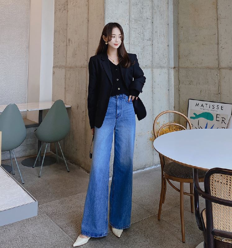 Blazer đen: 10 công thức lên đồ mà bạn sẽ không thể ngờ lại sang chảnh đến thế-3