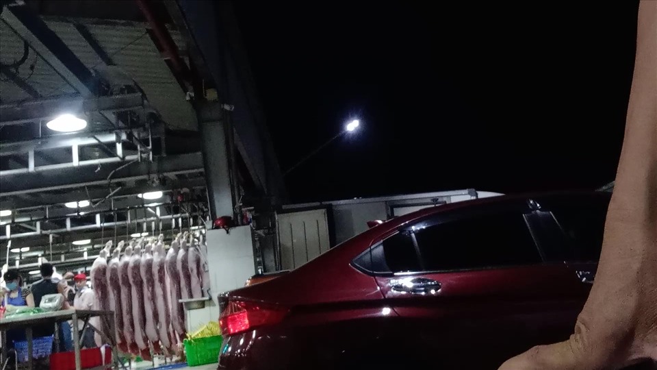 Vụ đường dây cung cấp thịt heo bẩn: Trích xuất camera để làm rõ các vi phạm-1