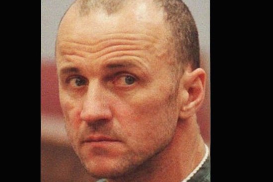 Cô gái chết bí ẩn trước ngày xét xử kẻ cưỡng bức mình: Âm mưu “nhổ cỏ tận gốc”