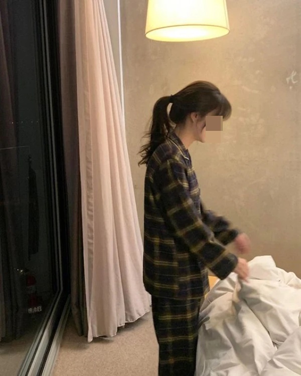 Bé gái 8 tuổi đột nhiên tức ngực, ho ra máu, không ngờ mắc ung thư phổi giai đoạn cuối chỉ vì một thói quen xấu của bố-4