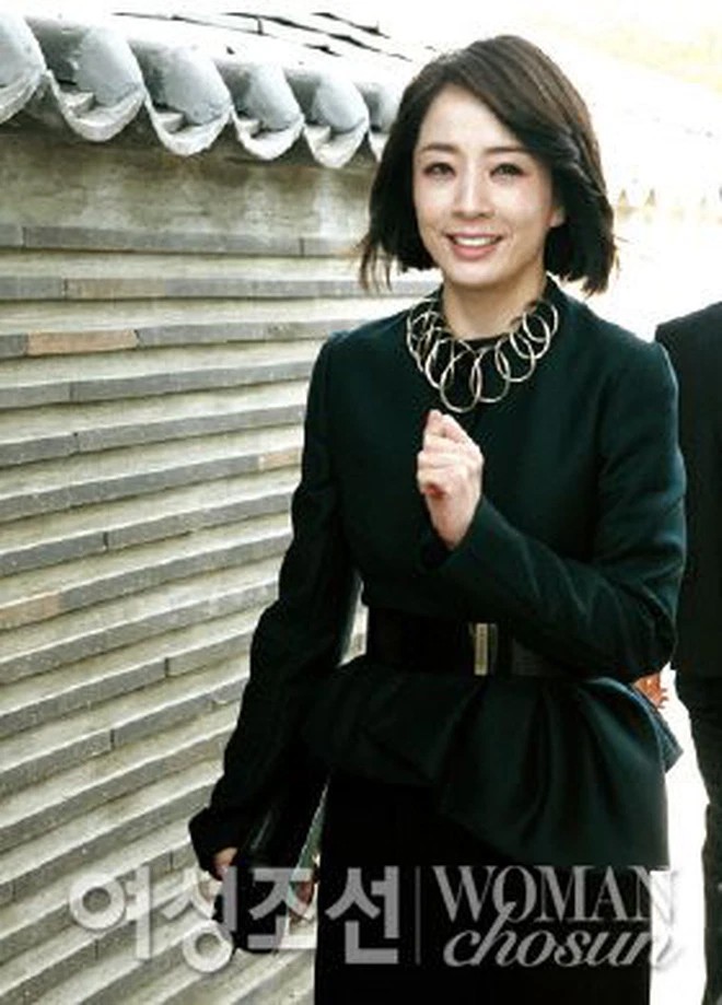 Muốn làm dâu hào môn, mẹ chồng khét tiếng tập đoàn Hyundai đưa ra loạt nguyên tắc: Dậy từ 4h sáng, phụ nữ phải nữ công gia chánh-9