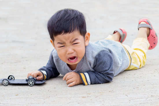 Đặc điểm tâm lý và những lưu ý để nuôi dạy bé trai tuổi lên 3 hiệu quả