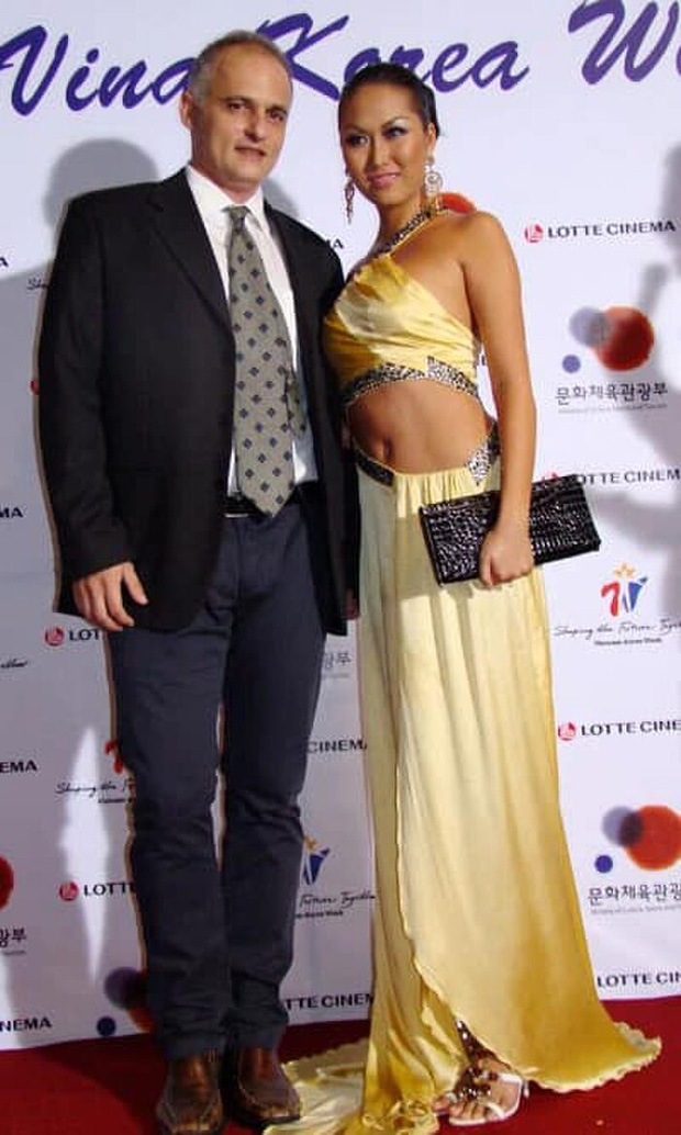 Phi Thanh Vân khóc: Thierry sang nhà bạn, ở trong phòng cả ngày, lúc phát hiện ra đã mất-5