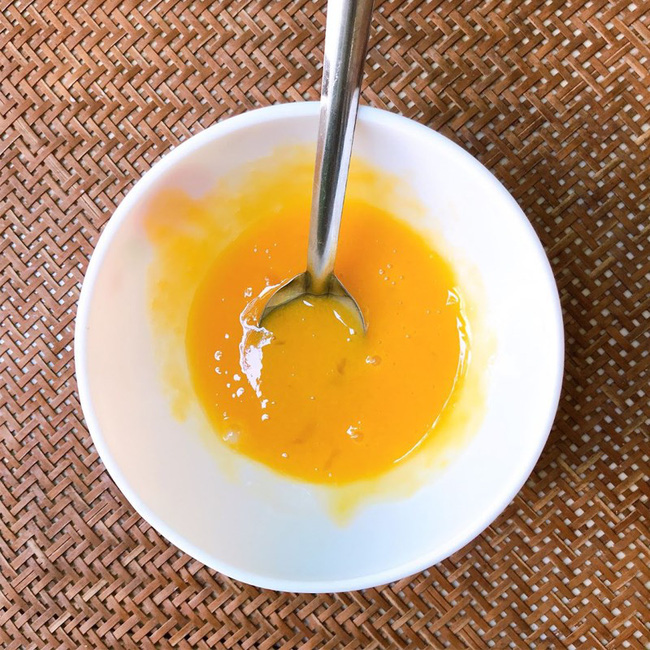 Có nồi chiên không dầu mà chưa thử làm món bánh này thì quá phí: Thao tác chỉ 5 phút, thành phẩm siêu lạ miệng-2