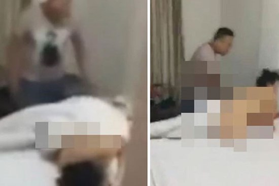 Cô gái phát hiện bạn trai 