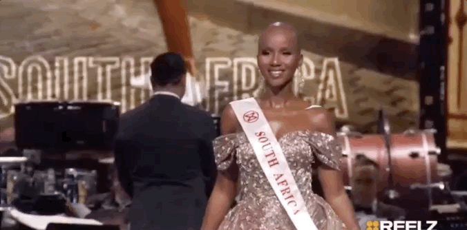 Trực tiếp Chung kết Miss World 2021: Đã có thứ hạng của Đỗ Hà, đương kim hoa hậu xuất hiện đầy cảm xúc!-15