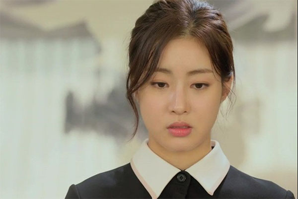 Mẹ chồng: Cả gia đình 20 người đến nhà vợ chồng con ăn giỗ, cỗ bàn giao trọn gói cho con, con dâu cười đáp ứng nhưng lẳng lặng làm việc này khiến cả nhà chồng trắng mắt-3