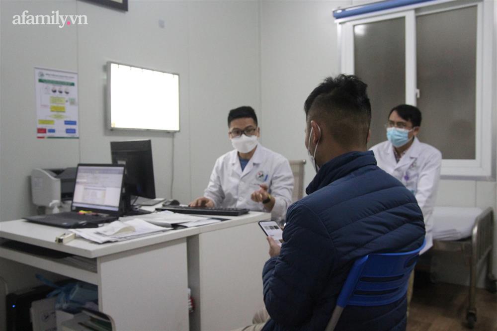 Mắc COVID-19 nhẹ nhưng hậu covid-19 người bệnh vẫn hụt hơi, khó thở, bác sĩ chỉ ra nguyên nhân-1