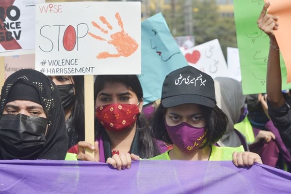 Rúng động: Người cha nhẫn tâm bắn chết con gái 7 ngày tuổi, chi tiết sự việc và nguyên nhân khiến dư luận căm phẫn đòi tử hình kẻ ác-2