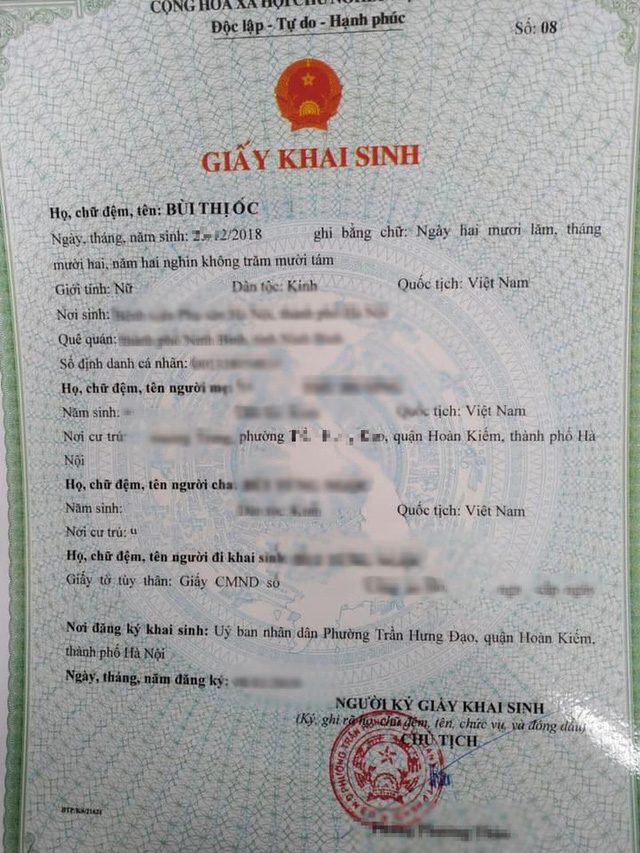 Khổ sở tên đặt không giống ai: Một người vợ giữa trung tâm Hà Nội phải cầu cứu vì tên chồng đặt cho con-1