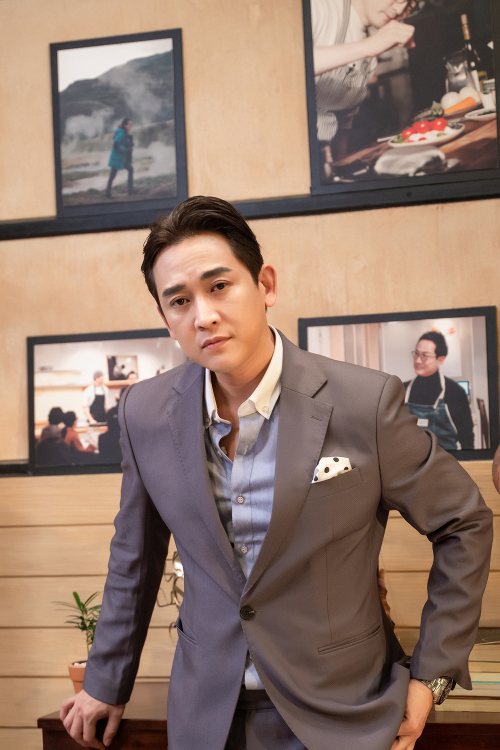 Bị tố quỵt nợ 10 triệu tiền đắp mộ 3 năm không trả, Hứa Vĩ Văn nói gì?-1