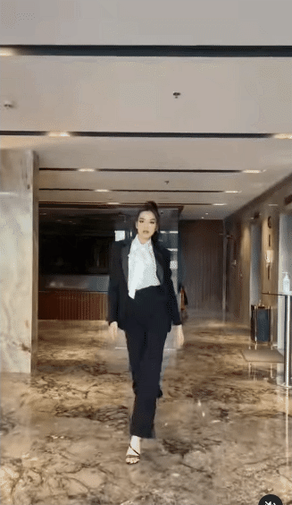 Không phải váy, đây mới là kiểu trang phục Đỗ Hà cứ mặc thì chẳng sợ bị chê-8