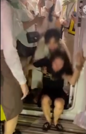 Hành khách bức xúc vì chuyến bay từ Côn Đảo về TP.HCM bị delay, tố nhân viên hăm dọa: Bamboo Airways lên tiếng giải thích-2