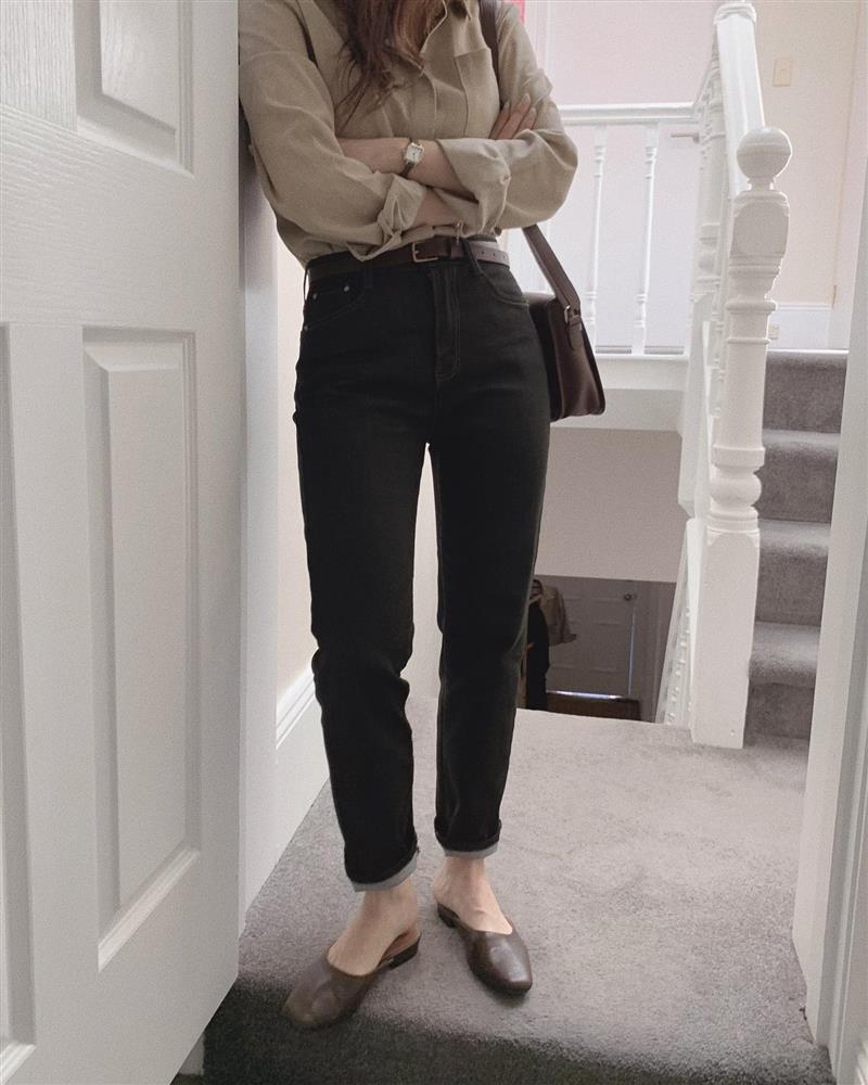 Gái Hàn sẽ cho chị em biết 4 mẫu quần jeans đang mốt nhất, có đủ thì mặc đẹp mọi lúc mọi nơi-6