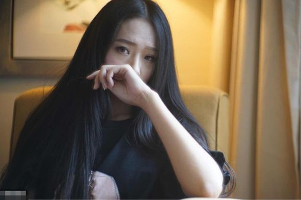 Sau cuộc gặp với bố mẹ tôi, người yêu van nài gia đình anh đừng xuất hiện trong đám cưới, nhìn sự hèn nhát ấy, tôi chỉ muốn từ hôn-1