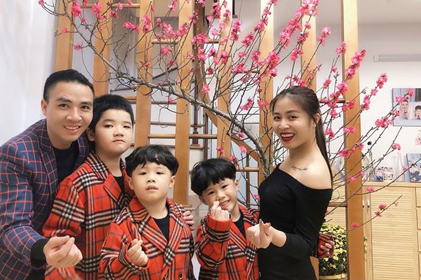 Mang thai lần 3, MC Hoàng Linh đã khoe hình xăm mới-13