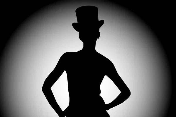 Nữ diễn viên hạng A Vbiz xấu tính, được cầu hôn từ lâu nhưng đợi dịp đàn chị thông báo tin vui mới công khai để giật spotlight?-1