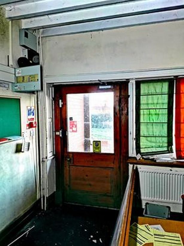 Vụ án tàn bạo nhất thế kỷ 20: Người phụ nữ nằm bất động giữa căn bếp nhuộm đầy máu và chân dung hung thủ khiến cảnh sát ớn lạnh-7