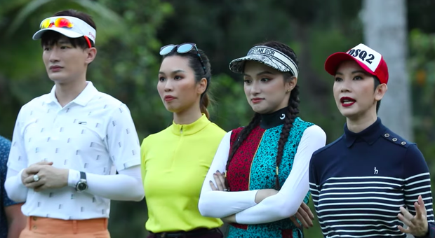 Hương Giang có hành động cực tinh tế, ẵm luôn điểm 10 vì cách ứng xử với Hà Anh trên hàng vedette-4