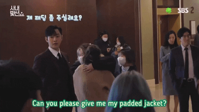 Phát sốt vì loạt hậu trường đắt giá của A Business Proposal: Nhìn đôi phụ tưởng đâu yêu thật, có cả cảnh tự biên tự diễn-7