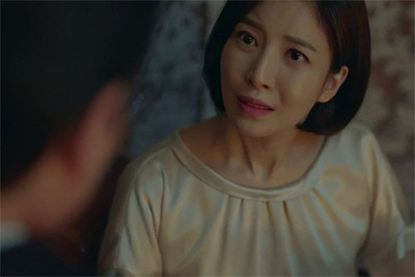 Sau sinh, vì tôi mập, chồng nói với đồng nghiệp tôi là em gái anh-2