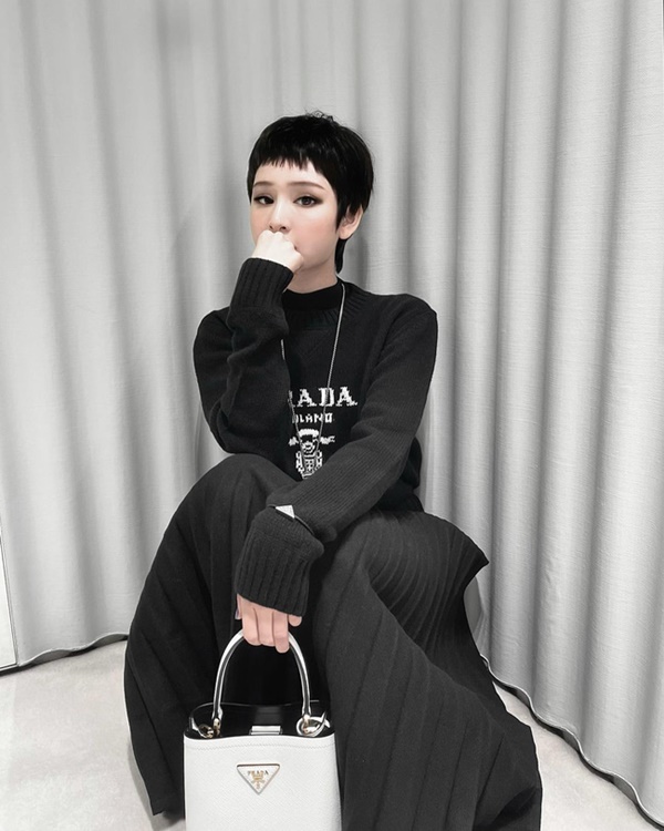 Chẳng cần mài mặt đi hát, Hiền Hồ vẫn là nữ ca sỹ Gen Z sở hữu BST đồ hiệu mà nhiều đàn chị phải kiêng nể-11