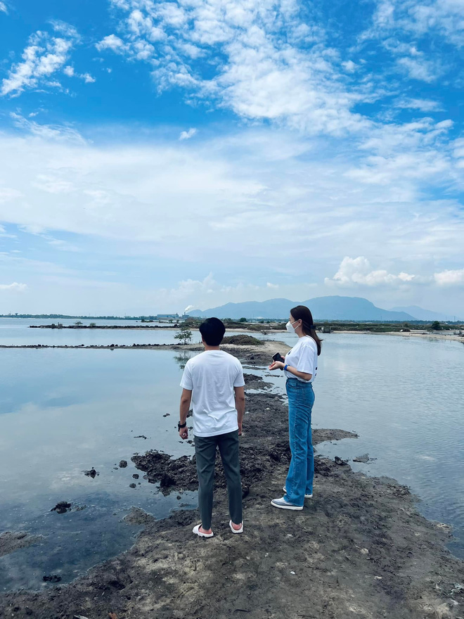 Cao tay như Đàm Thu Trang: Giữa đêm bị kéo vào thị phi, sáng ra post ảnh cùng Cường Đô La đi xem đất-3