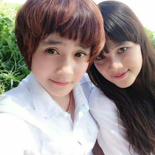 Bức ảnh thời đi học của Hiền Hồ bất ngờ hot trở lại: Ngoại hình khác lạ nhưng nghe kể về hành động LIỀU LĨNH thời cấp 2 mới bất ngờ-1