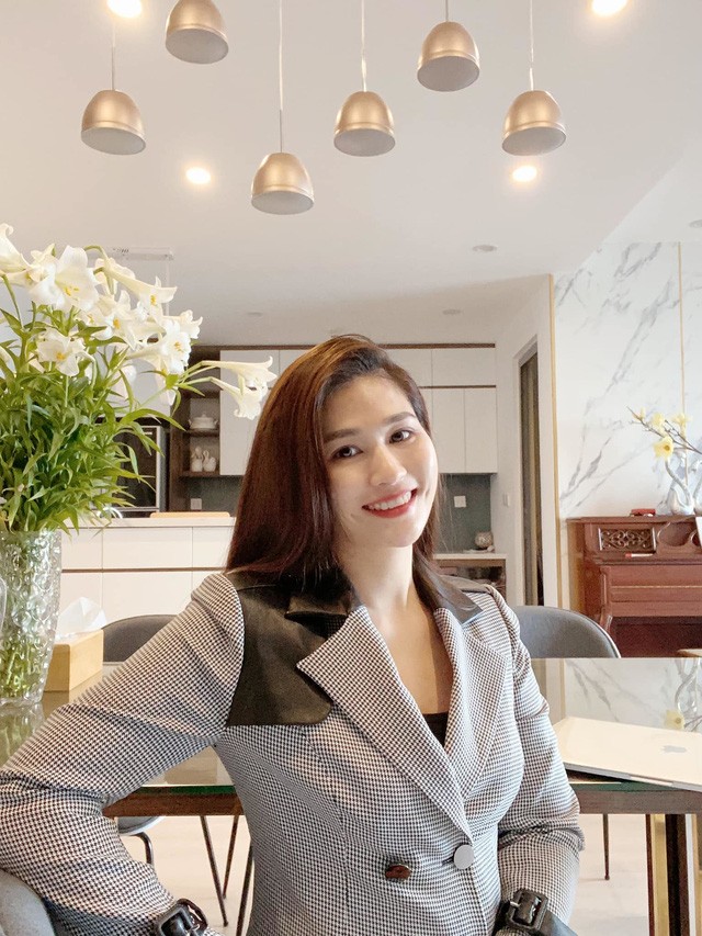 Không gian sống nhẹ nhàng, thanh lịch của BTV VTV Minh Trang-6