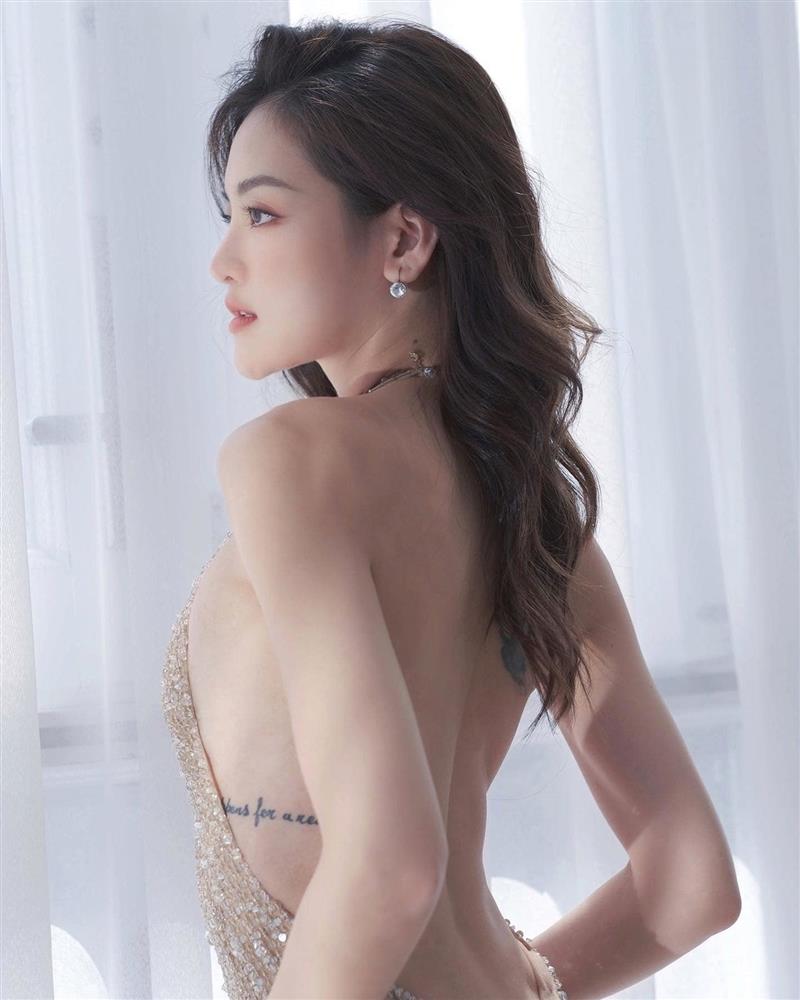 Thuỳ Anh Cả một đời ân oán ngày càng hở bạo-18