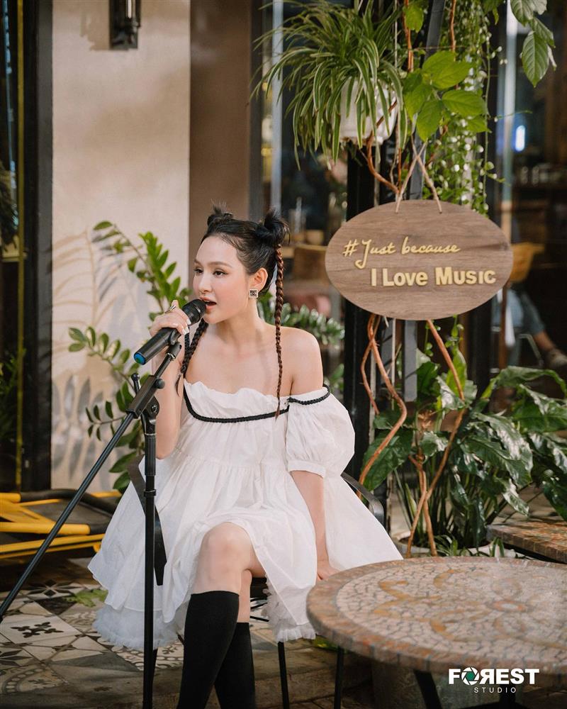 Hóa ra Hiền Hồ cũng sở hữu bờ vai mắc áo, bảo sao mặc đồ hở đẹp không thua Ninh Dương Lan Ngọc-18