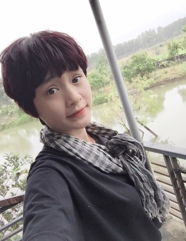 Hiền Hồ: Tiêm má baby, làm răng sứ, nâng cơ mí mắt và tiêm 0,3cc Filler vào mũi để có được nhan sắc... cứng đơ-2