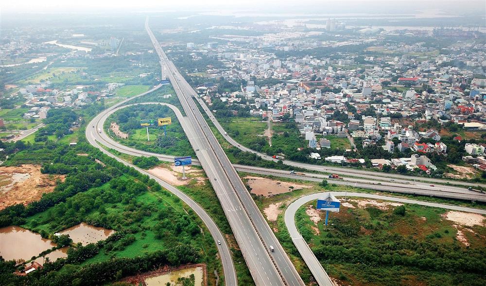 Khi mua nhà mặc môi giới nói, bạn hãy quan tâm 5 yếu tố này để mua được đúng vị trí vàng cho bản thân-1