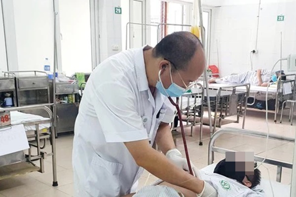 Hai ca tử vong do sốt xuất huyết, chuyên gia khuyến cáo đề phòng nhầm với COVID-19-1