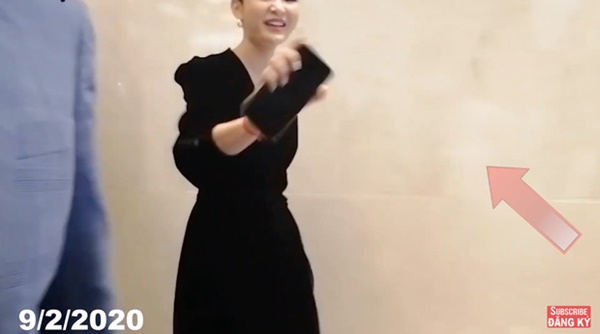 Hoá ra đại gia Hồ Nhân đã công khai sánh đôi Hiền Hồ trong đám cưới Duy Mạnh 2 năm trước, nữ ca sĩ còn ngăn team qua đường làm việc này!-3