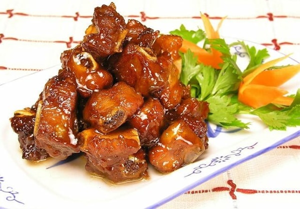 Biết được cách làm này, món sườn xào chua ngọt vừa thơm mềm lại không khô-3