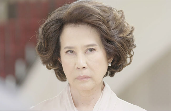 Em vợ mua nhà, bố mẹ vợ bảo trả tiền, tôi cười khổ đồng ý, lúc quẹt thẻ thì mẹ vợ bỏ chạy-1