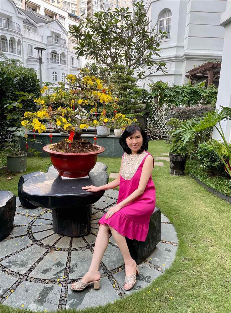 Vợ ông Hồ Nhân chuẩn con gái danh gia vọng tộc với style sang từ trong trứng-3