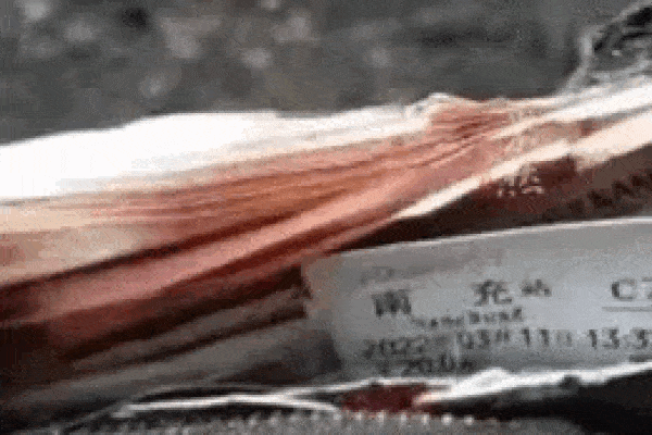 Hình ảnh cuối cùng về các tiếp viên hàng không nghi của máy bay gặp nạn khiến nhiều người chua xót-6