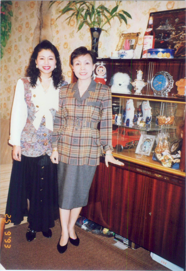 Loạt ảnh lúc còn trẻ của thái hoàng thái hậu nhà Sơn Kim, thần thái đỉnh cao khi gặp các nguyên thủ cấp cao, sang và đẹp không thua minh tinh-3