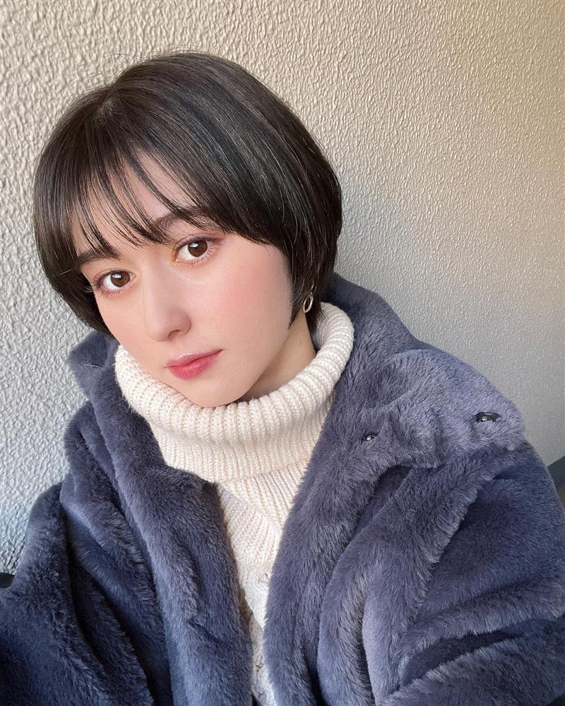 Kiểu tóc hack 5 tuổi giúp trẻ hóa như baby, đúng chuẩn hot trend 2022-12