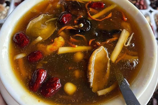 Bất ngờ về nguồn gốc của bào ngư tươi sống giá siêu rẻ” chỉ 25 nghìn đồng/con-6