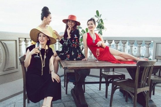 Cuộc sống viên mãn của Hoa hậu Hà Kiều Anh thể hiện qua căn Penhouse theo phong cách hoàng gia-14