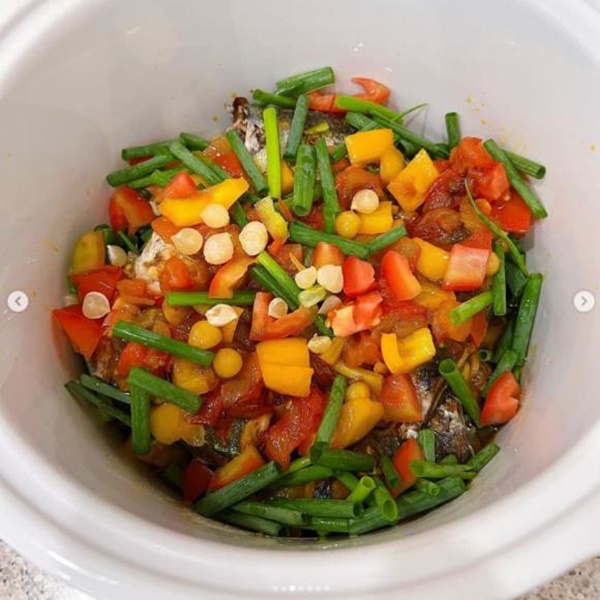 Tăng Thanh Hà bật mí công thức làm món cá nục kho cực hấp dẫn, đưa cơm-5